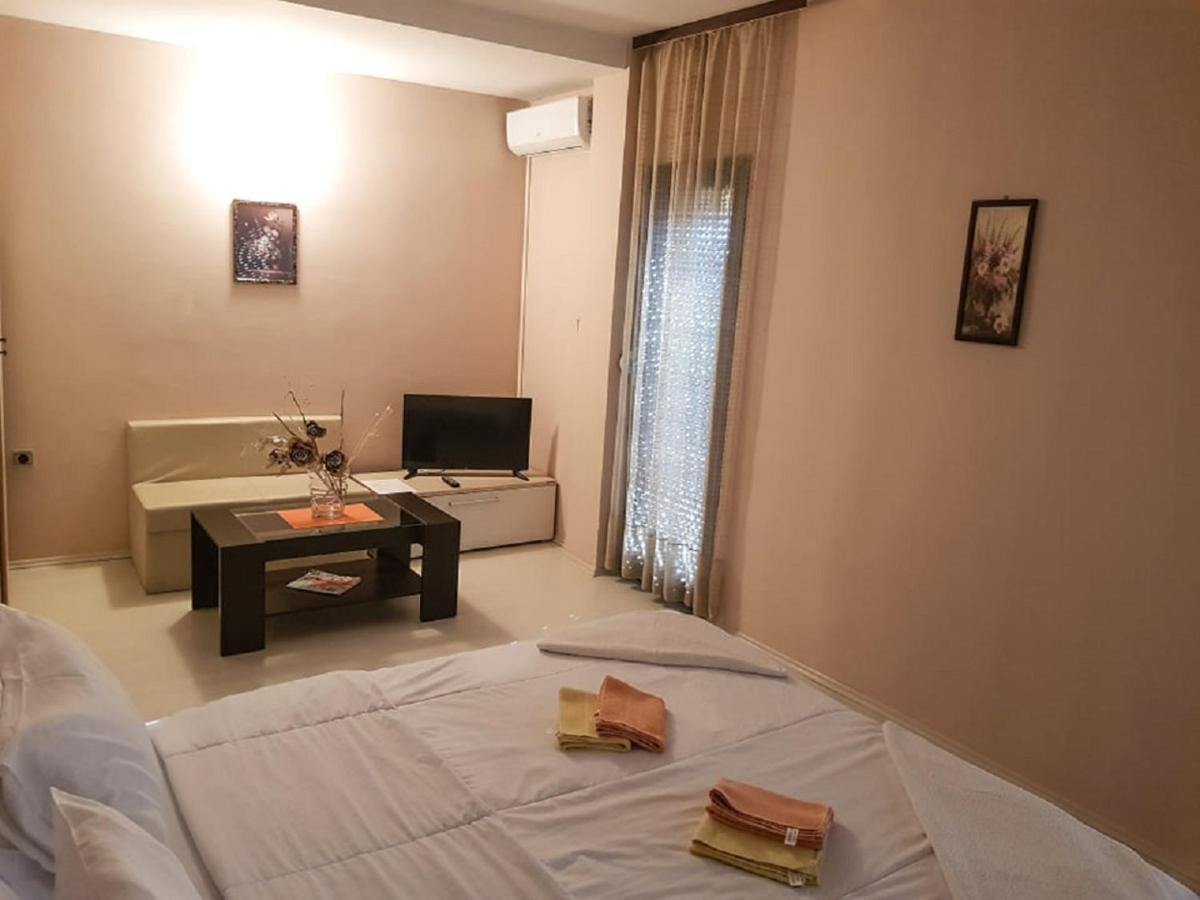 Villa Amsterdam Ohrid Bagian luar foto