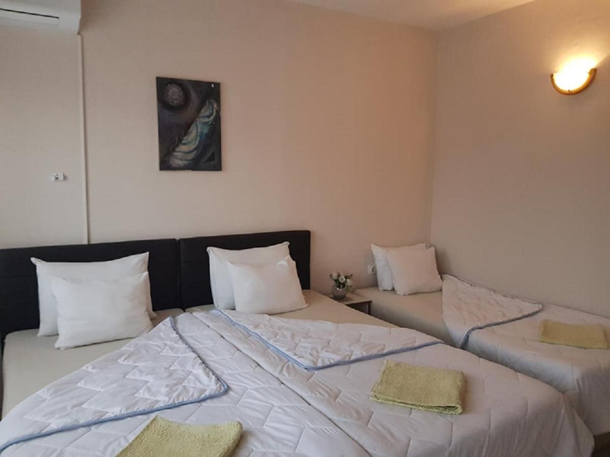 Villa Amsterdam Ohrid Bagian luar foto