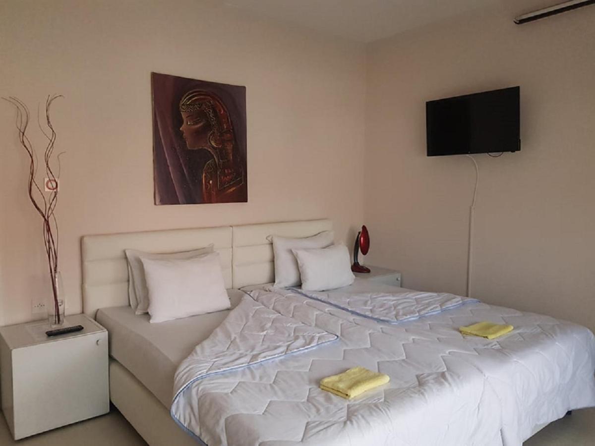 Villa Amsterdam Ohrid Bagian luar foto