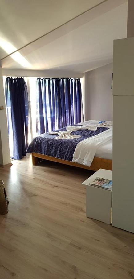 Villa Amsterdam Ohrid Bagian luar foto