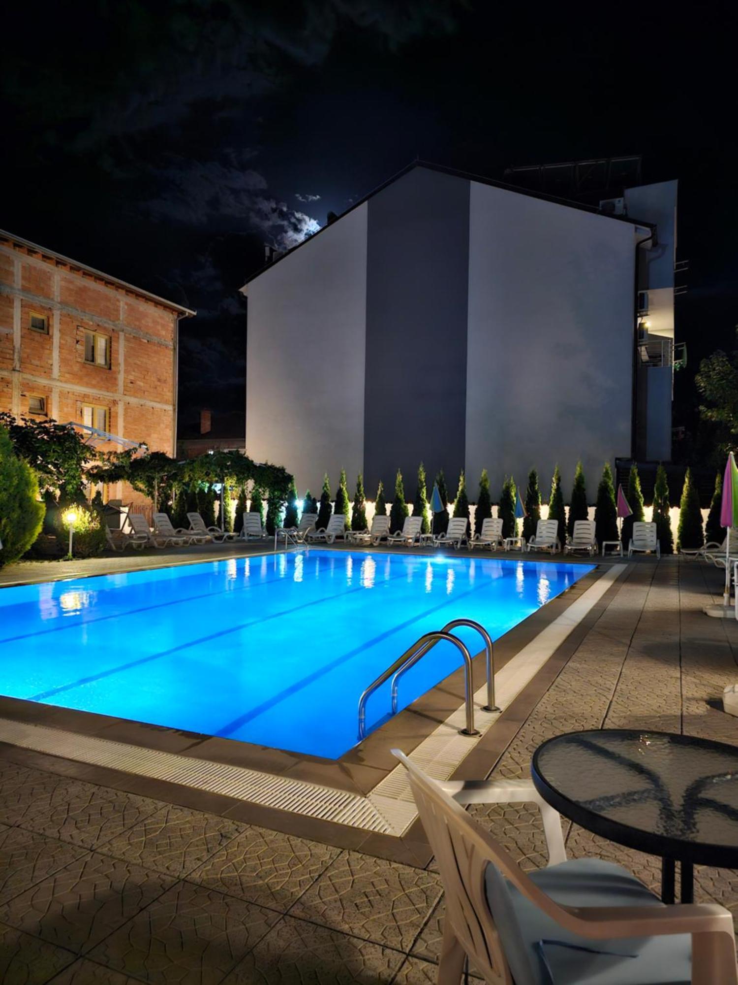 Villa Amsterdam Ohrid Bagian luar foto