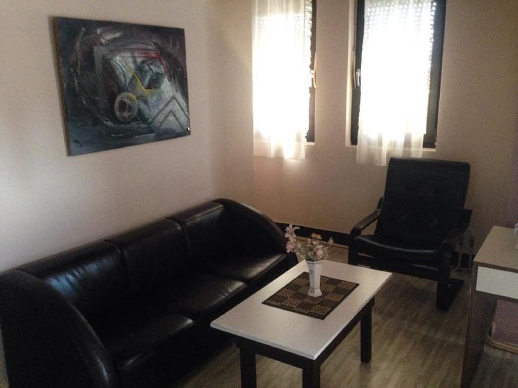 Villa Amsterdam Ohrid Bagian luar foto